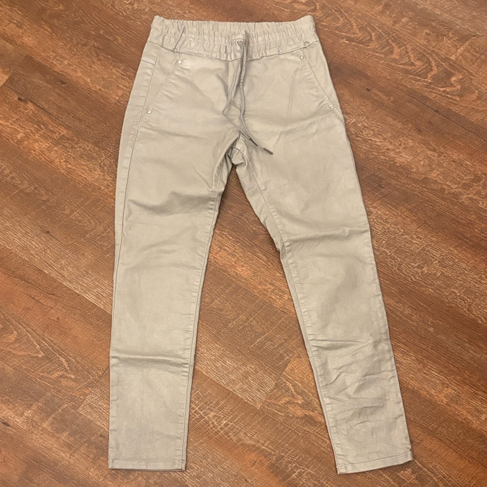 BEVY FLOG Tan Pants